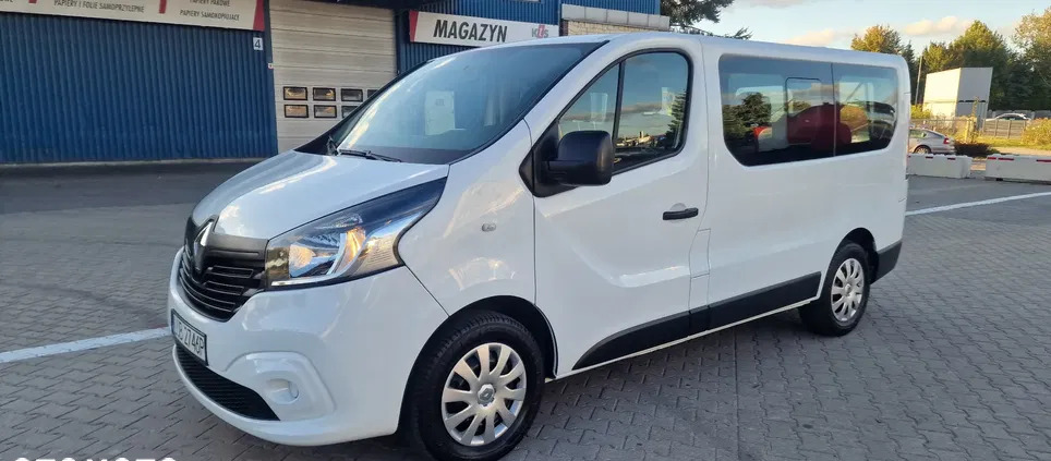 renault Renault Trafic cena 69999 przebieg: 166000, rok produkcji 2017 z Świdnik